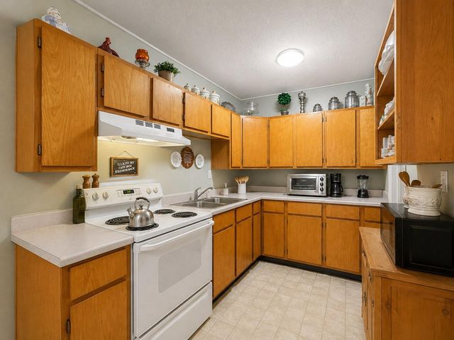 201 W 5th Street, Deer Park, TX 77536