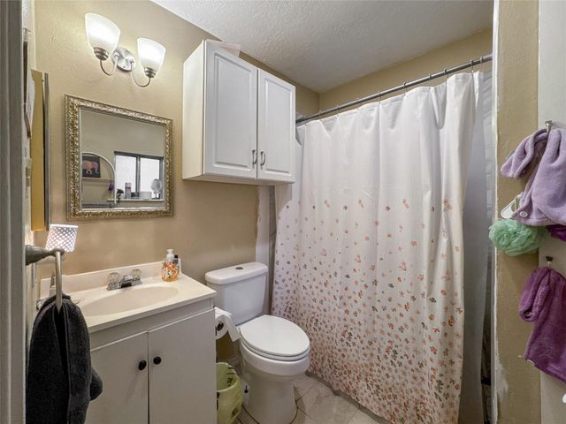 201 W 5th Street, Deer Park, TX 77536