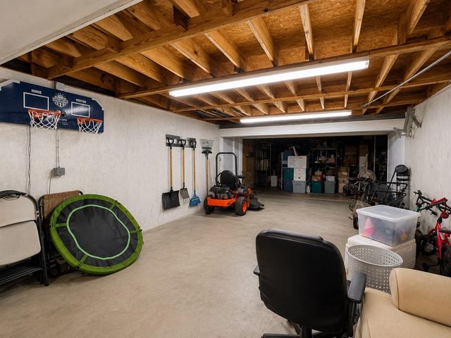 201 W 5th Street, Deer Park, TX 77536