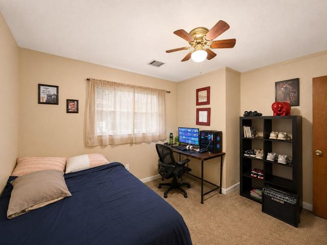 201 W 5th Street, Deer Park, TX 77536