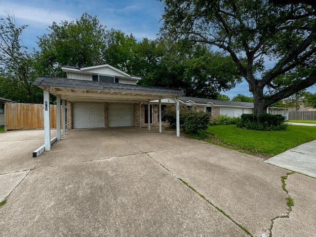201 W 5th Street, Deer Park, TX 77536