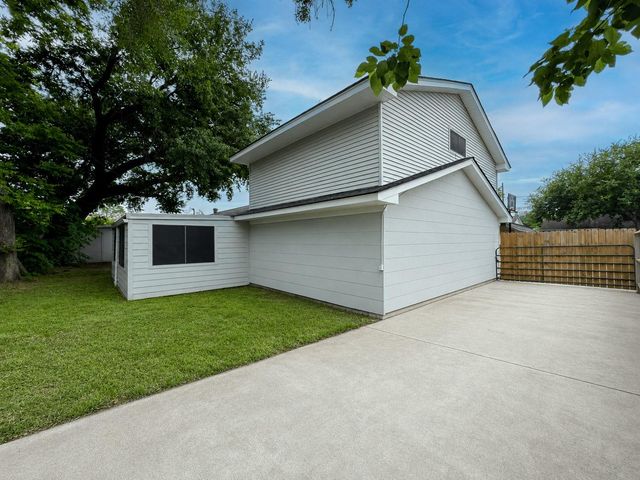 201 W 5th Street, Deer Park, TX 77536