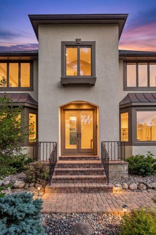 8803 Cove Pointe Road, Eden Prairie, MN 55347