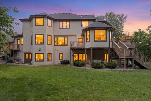 8803 Cove Pointe Road, Eden Prairie, MN 55347