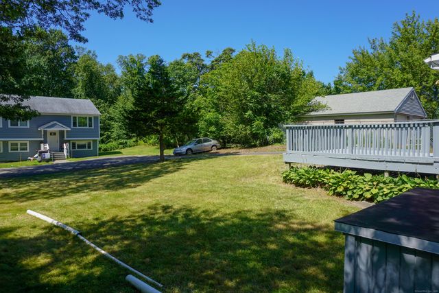 418 Horton Hill Road, Naugatuck, CT 06770