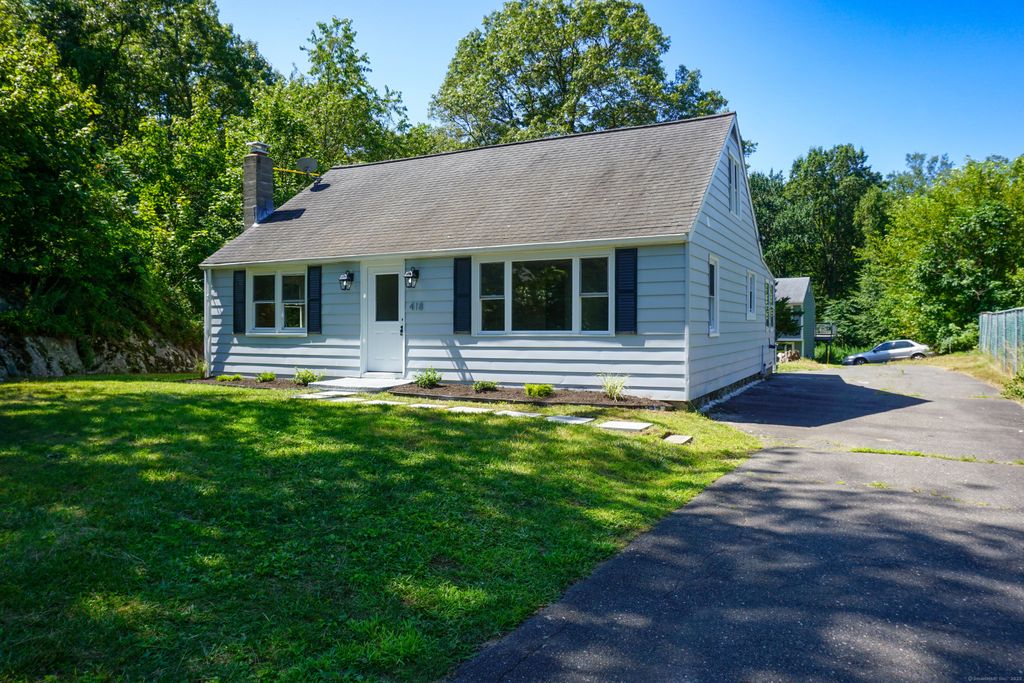 418 Horton Hill Road, Naugatuck, CT 06770