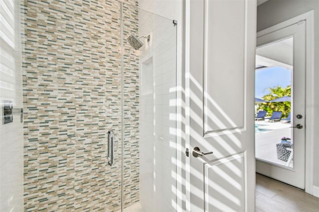 4054 ROCKY SHORES DRIVE, Tampa, FL 33634