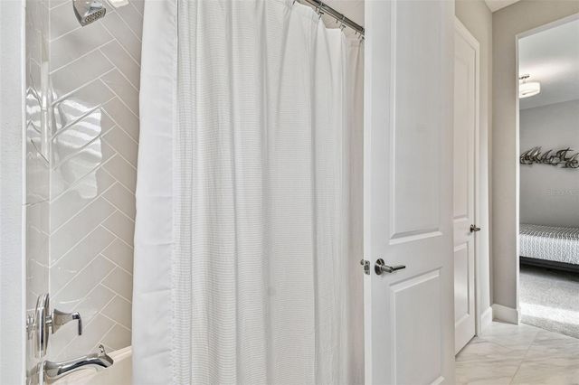 4054 ROCKY SHORES DRIVE, Tampa, FL 33634