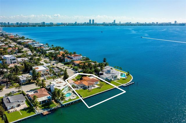 7500 W Treasure Dr, North Bay Village, FL 33141