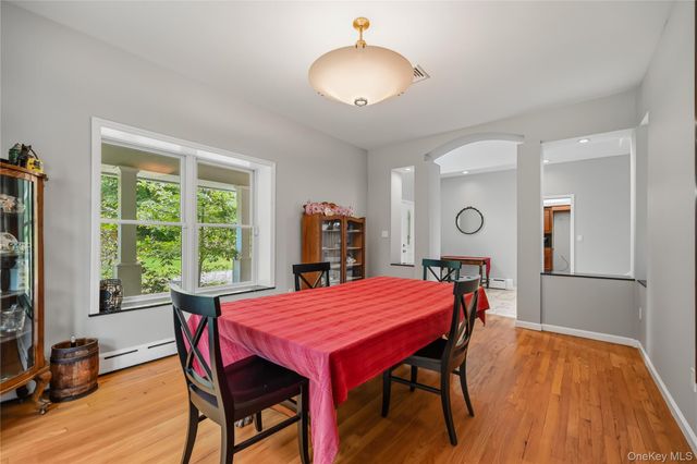 49 Helms Hill Road, Washingtonville, NY 10992