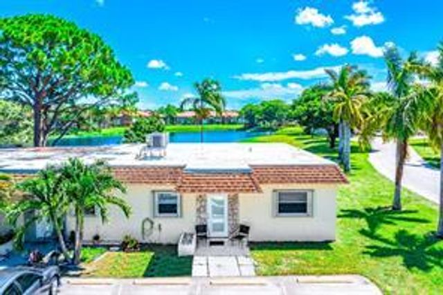 435 SW Natura Avenue A, Deerfield Beach, FL 33441