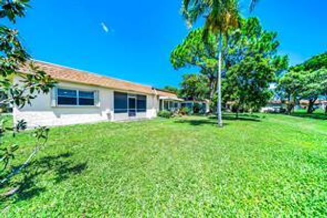 435 SW Natura Avenue A, Deerfield Beach, FL 33441