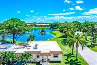 435 SW Natura Avenue A, Deerfield Beach, FL 33441