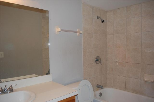 2887 N BERMUDA AVENUE, Apopka, FL 32703