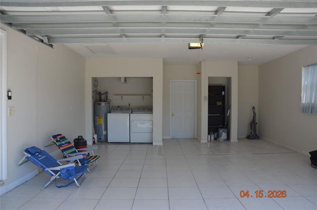 2887 N BERMUDA AVENUE, Apopka, FL 32703