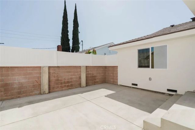 8310 Canterbury Avenue, Sun Valley, CA 91352