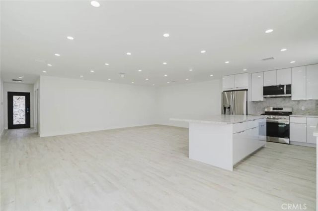 8310 Canterbury Avenue, Sun Valley, CA 91352