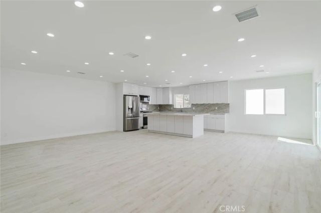8310 Canterbury Avenue, Sun Valley, CA 91352