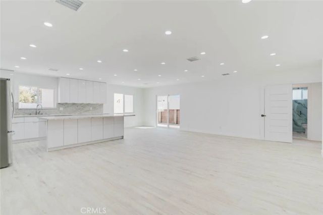 8310 Canterbury Avenue, Sun Valley, CA 91352