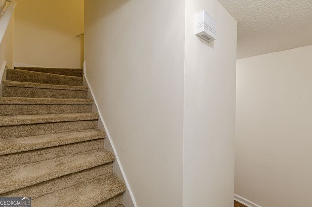 137 Venture Path, Hiram, GA 30141