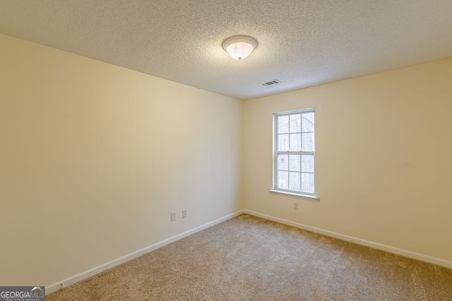 137 Venture Path, Hiram, GA 30141