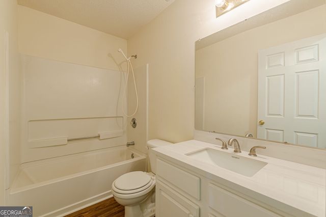 137 Venture Path, Hiram, GA 30141