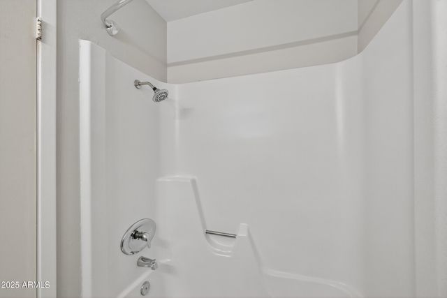 860 E BROWN Road 66, Mesa, AZ 85203