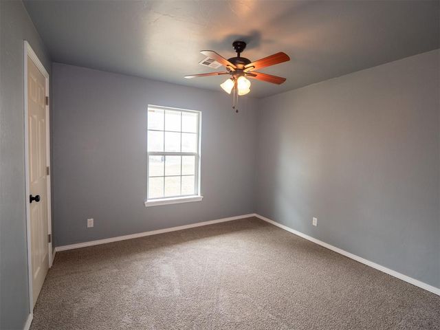 43502 Wolverine Road, Shawnee, OK 74804