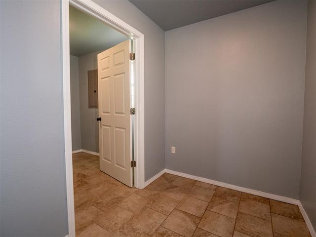 43502 Wolverine Road, Shawnee, OK 74804