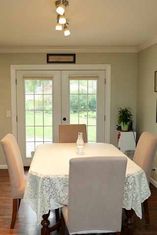 211 Sandalwood Drive, Naperville, IL 60540