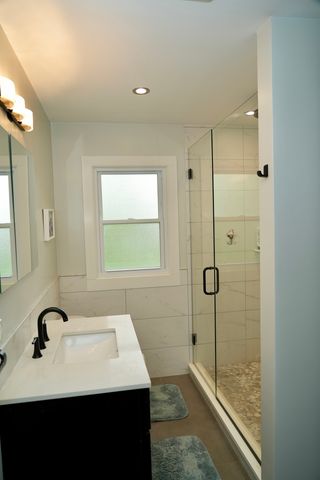 211 Sandalwood Drive, Naperville, IL 60540