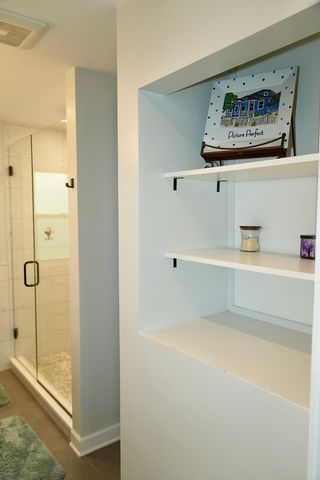 211 Sandalwood Drive, Naperville, IL 60540