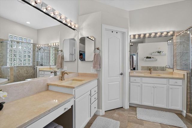 9736 SAGO POINT DRIVE, Seminole, FL 33777