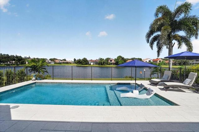 9736 SAGO POINT DRIVE, Seminole, FL 33777