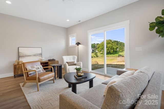 5 Bolton Street 3, Asheville, NC 28806