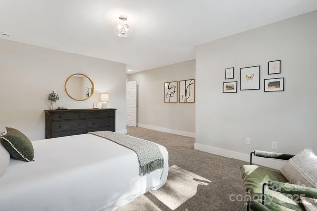 5 Bolton Street 3, Asheville, NC 28806