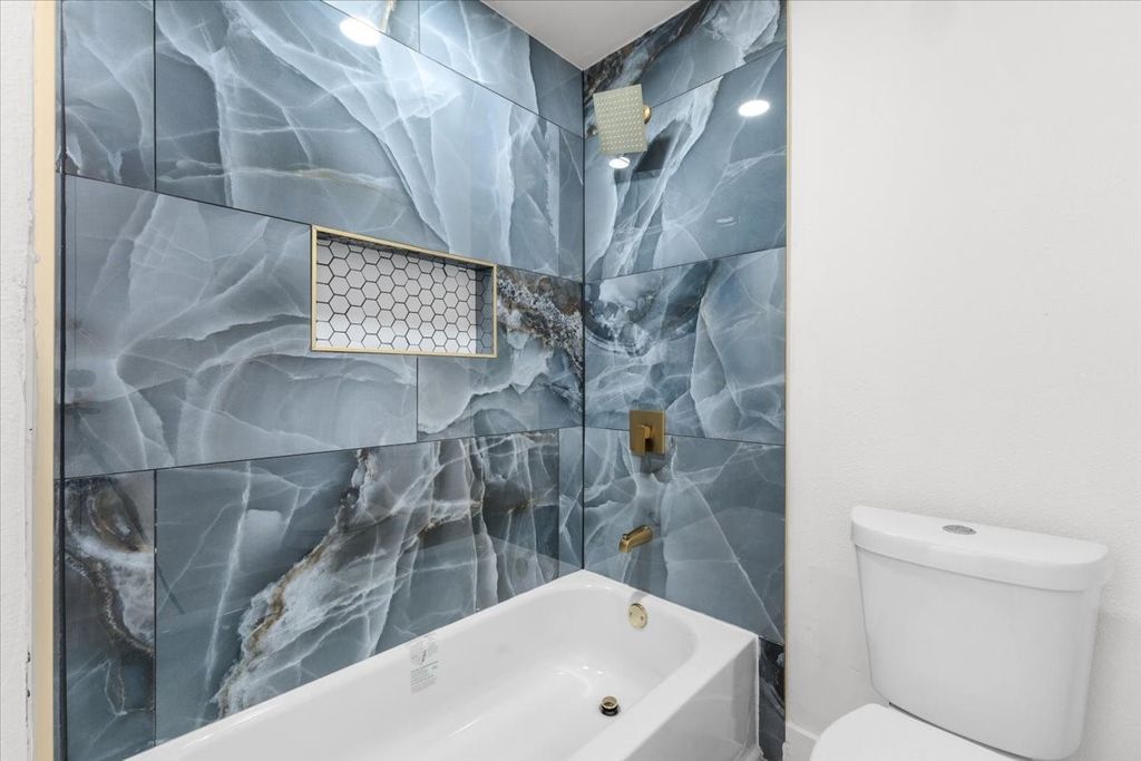 3725 Raphael Street, Fort Worth, TX 76119 — photo 4