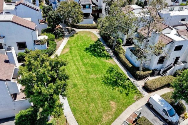 2232 Caminito Pajarito 114, San Diego, CA 92107