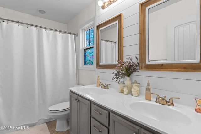 105 Kodiak Court, Jacksonville, NC 28540