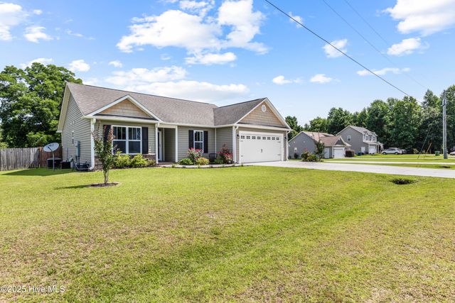105 Kodiak Court, Jacksonville, NC 28540