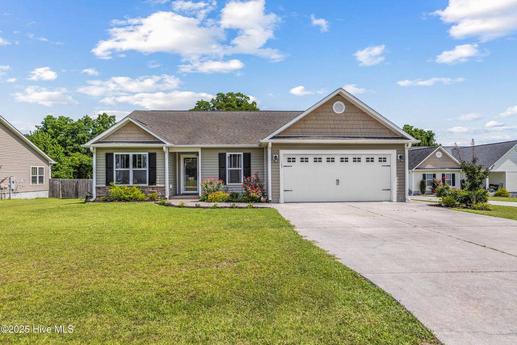 105 Kodiak Court, Jacksonville, NC 28540
