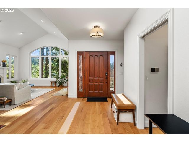 1430 Sw HIGHLAND Rd, Portland, OR 97221