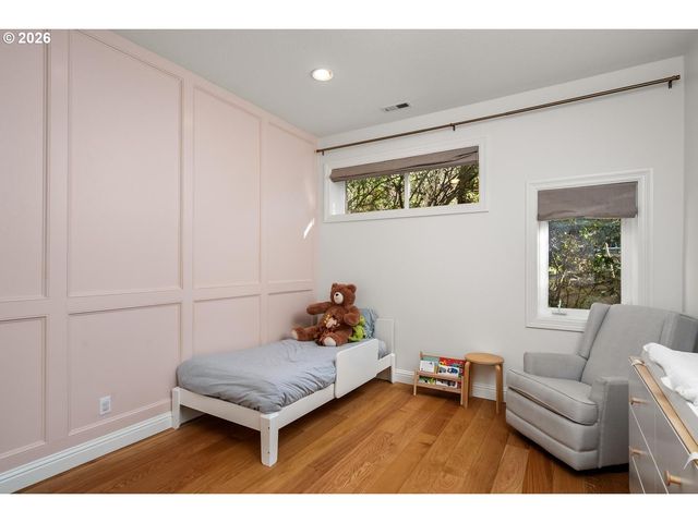 1430 Sw HIGHLAND Rd, Portland, OR 97221