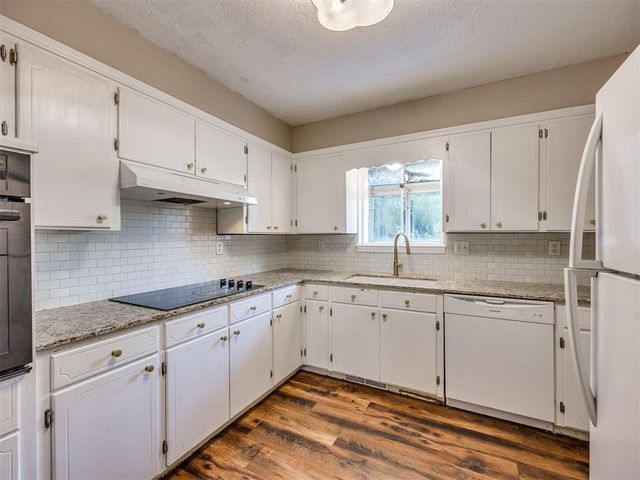 1801 Aladdin Street, Norman, OK 73072