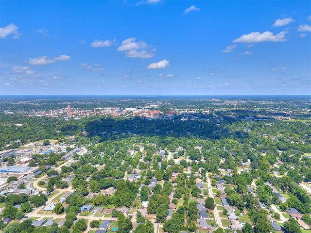 1801 Aladdin Street, Norman, OK 73072