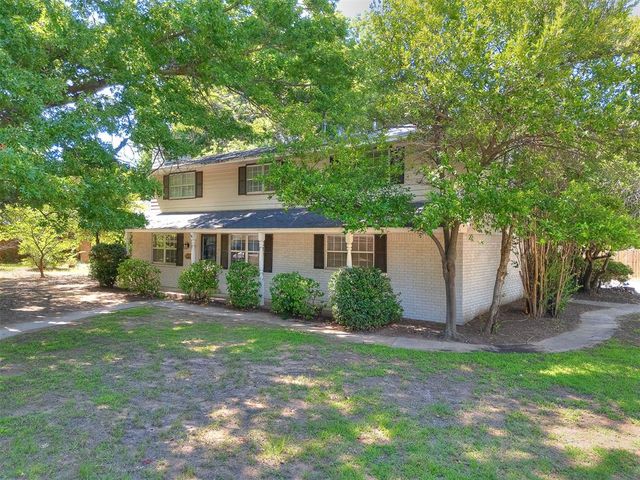 1801 Aladdin Street, Norman, OK 73072