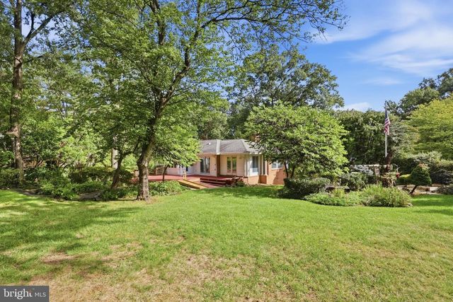 4001 PINE BROOK RD, Alexandria, VA 22310