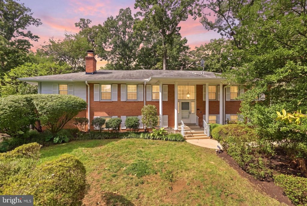 4001 PINE BROOK RD, Alexandria, VA 22310