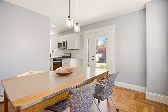18 Harding Avenue, Cranston, RI 02905