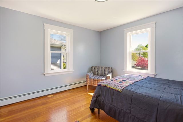 18 Harding Avenue, Cranston, RI 02905